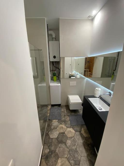 Apartamento Wyjatkowy Apartament Blisko Rynku Breslavia Exterior foto