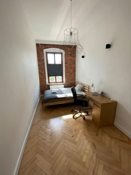 Apartamento Wyjatkowy Apartament Blisko Rynku Breslavia Exterior foto